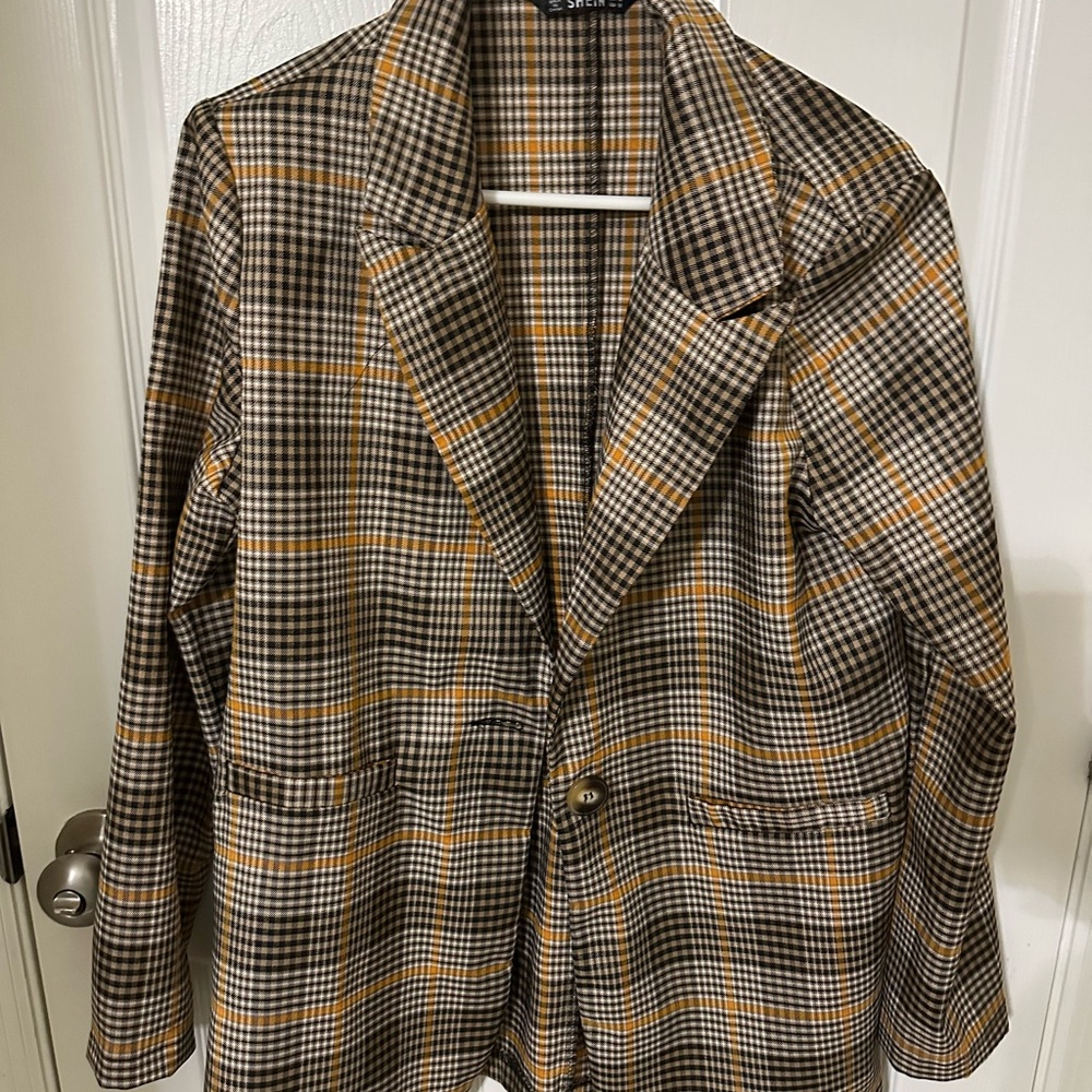 SHEIN Checkered Blazer with Yellow and Black
